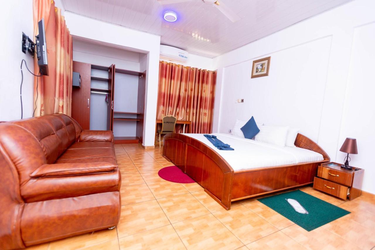 Sky Plus Hotel & Resort Ho Kültér fotó